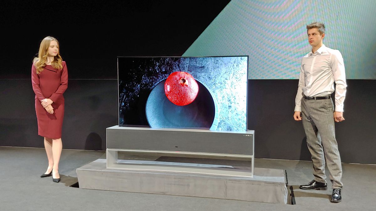 TV OLED LG yang dapat diputar masih akan dirilis tahun ini, tetapi tidak untuk AS atau Inggris
