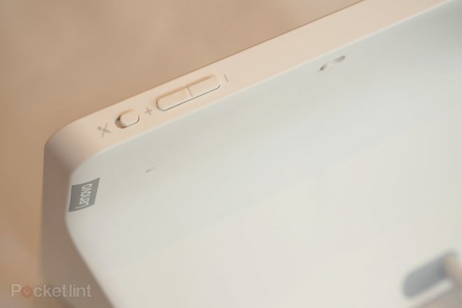 Ulasan awal Lenovo Smart Display 7: Lebih kecil, lebih cerdas Google Assistant pusat 3