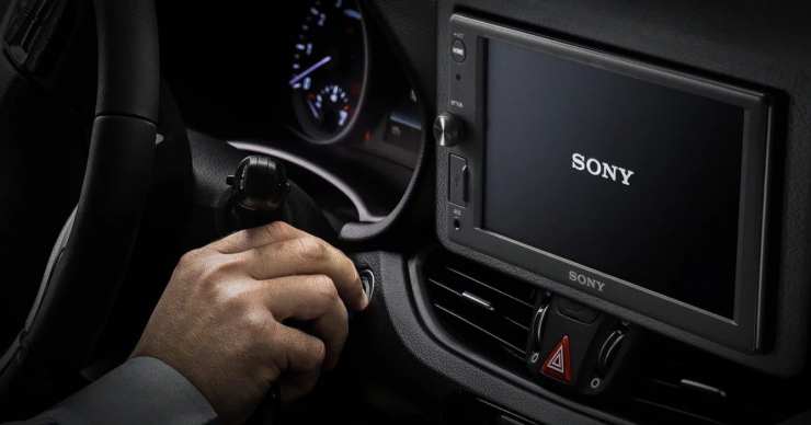 Sony ingin membawa Android Auto dan Apple Car Mainkan mobil lama dengan media penerima baru 2