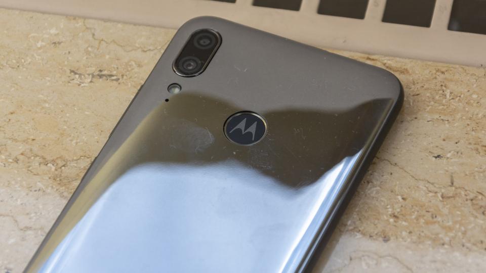 Lenovo Luncurkan Laptop Yoga Baru, Motorola One Zoom, Smart Home Technology, dan AR Marvel 4 permainan