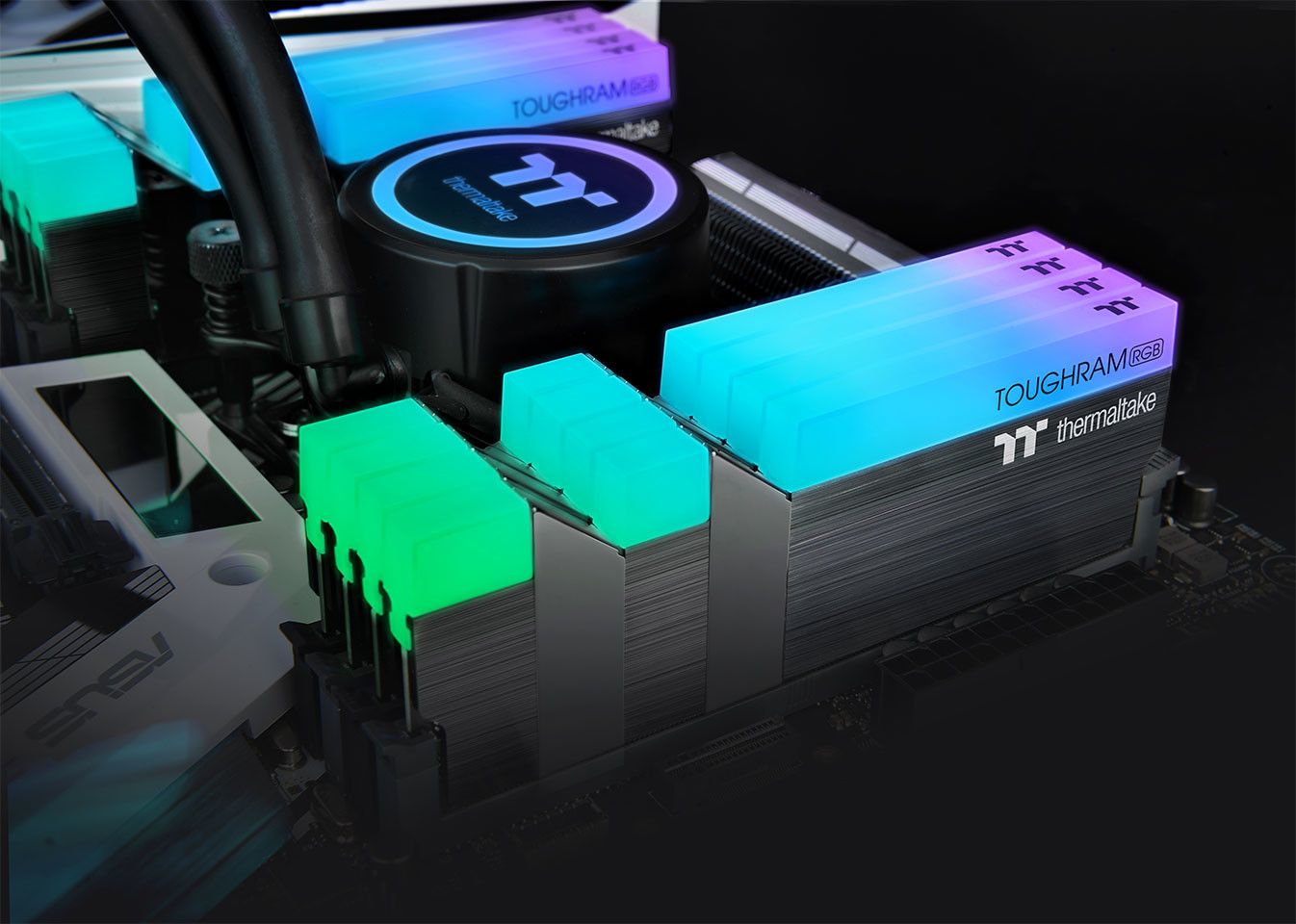 Thermaltake memperkenalkan modul RAM DDR4 TT 1