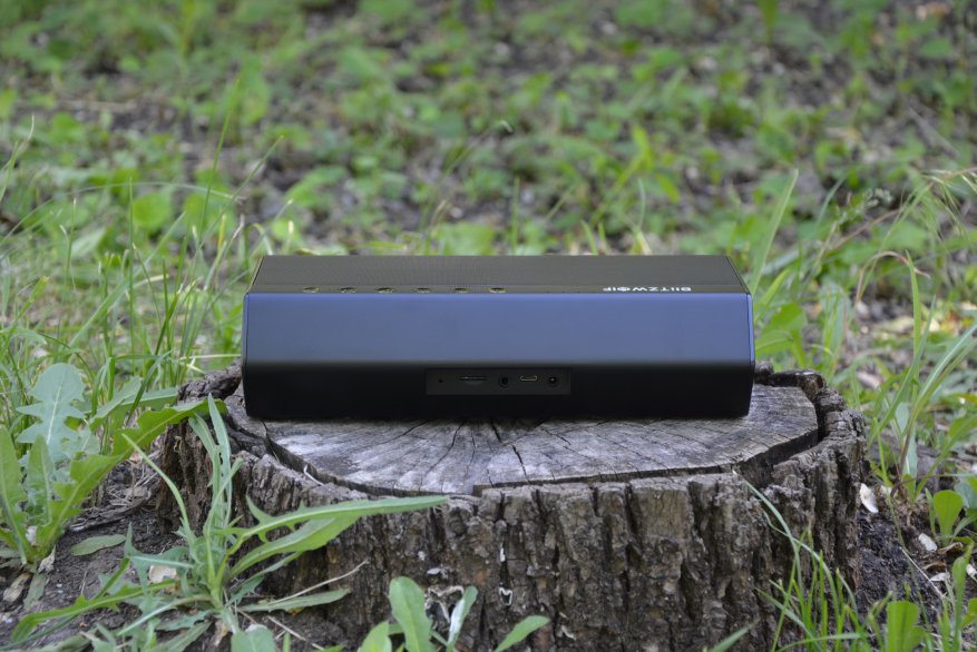 BlitzWolf BW-AS2 Speaker Bluetooth dengan tiga speaker dan desain menarik yang tidak biasa 14