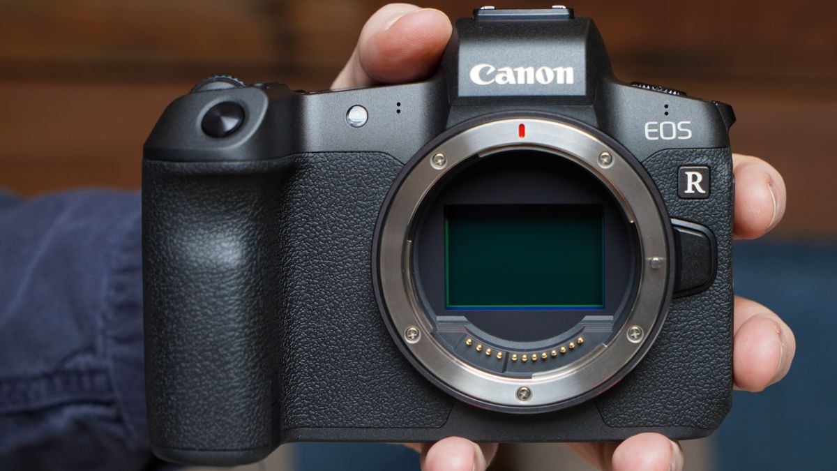 Kamera 83MP full-frame mirrorless Canon EOS R dikabarkan tiba pada awal 2020