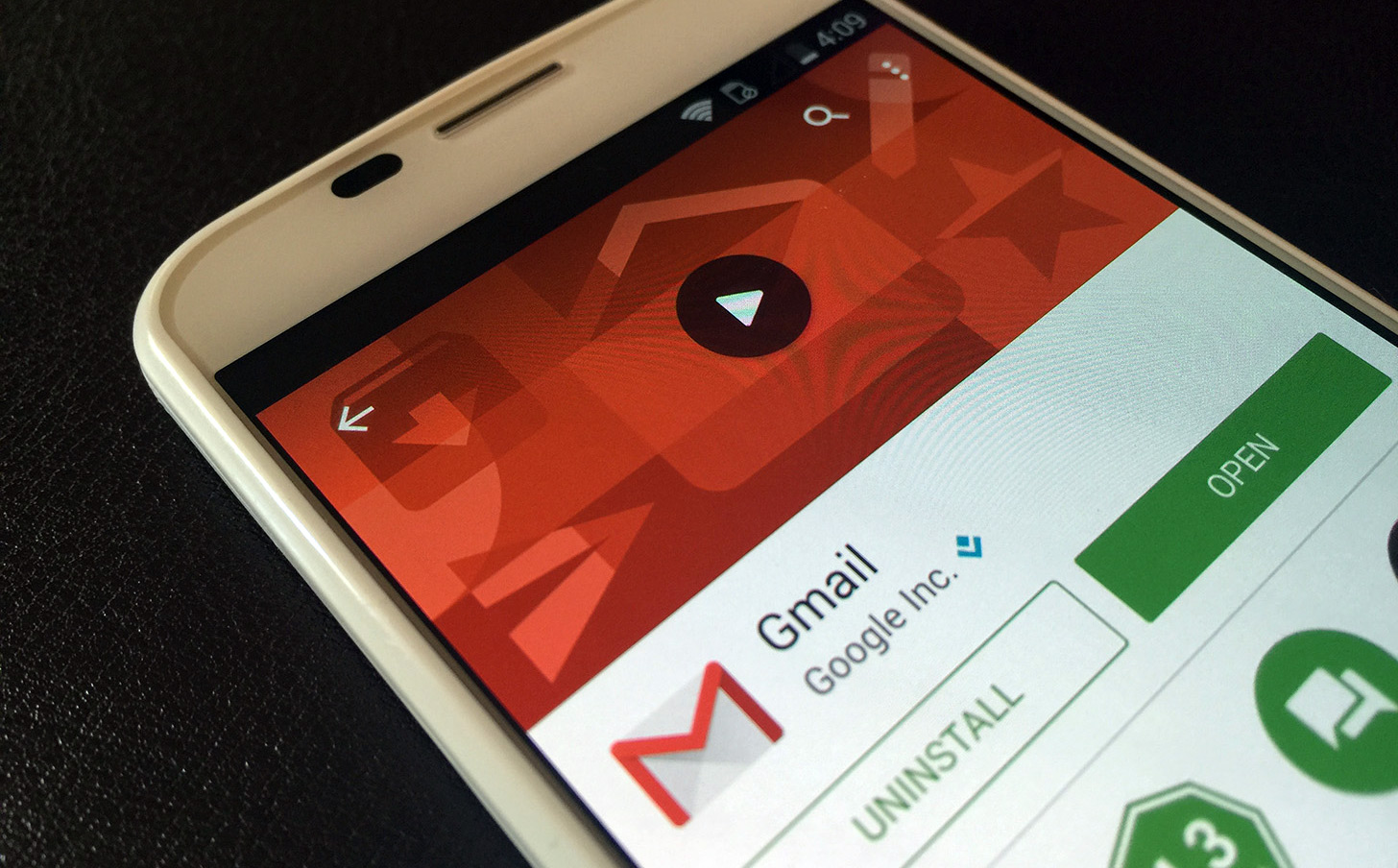 Gmail untuk Android mulai mendapatkan tema gelap