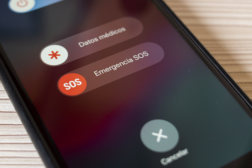 Cara mengkonfigurasi pesan darurat di ponsel Anda dan alternatif yang dapat Anda gunakan