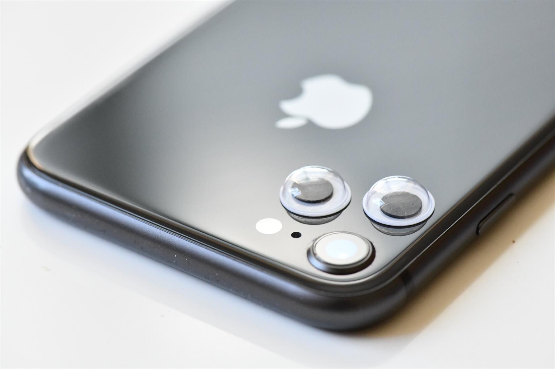 Orang-orang mengolok-olok desain iPhone 11 Pro: Ini adalah kreasi terbaik 14