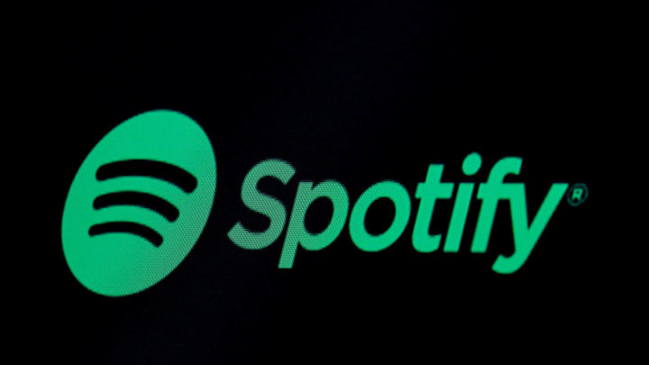 Logo Spotify dengan latar belakang hitam