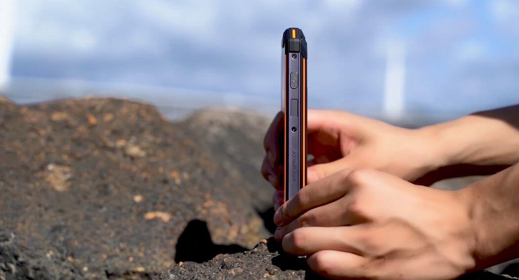 Ulefone Armor 3W Ulasan Pertama: Smartphone Kasar dengan Helio P70