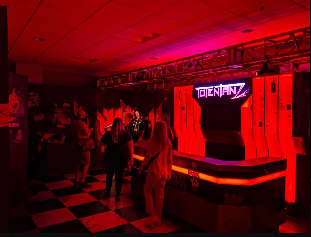 Booth Cyberpunk 2077 E3 2019 Tampak Seperti Bar Futuristik - gambar # 4