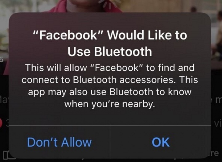 iOS 13 Facebook Aplikasi lansiran Bluetooth