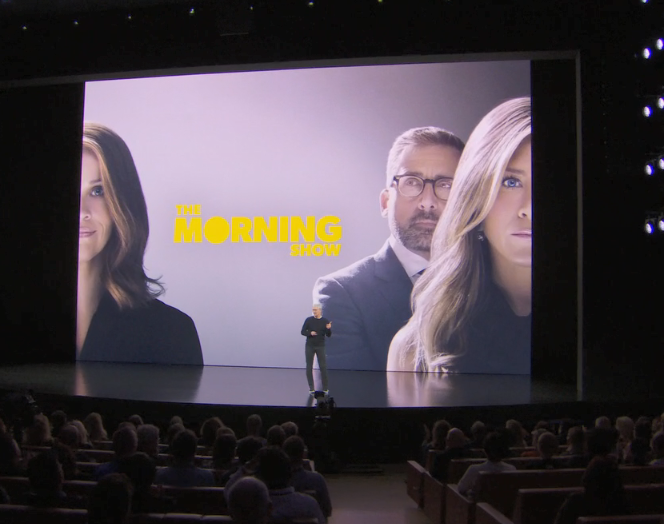  Tim Cook di atas panggung selama September 2019 Apple peristiwa