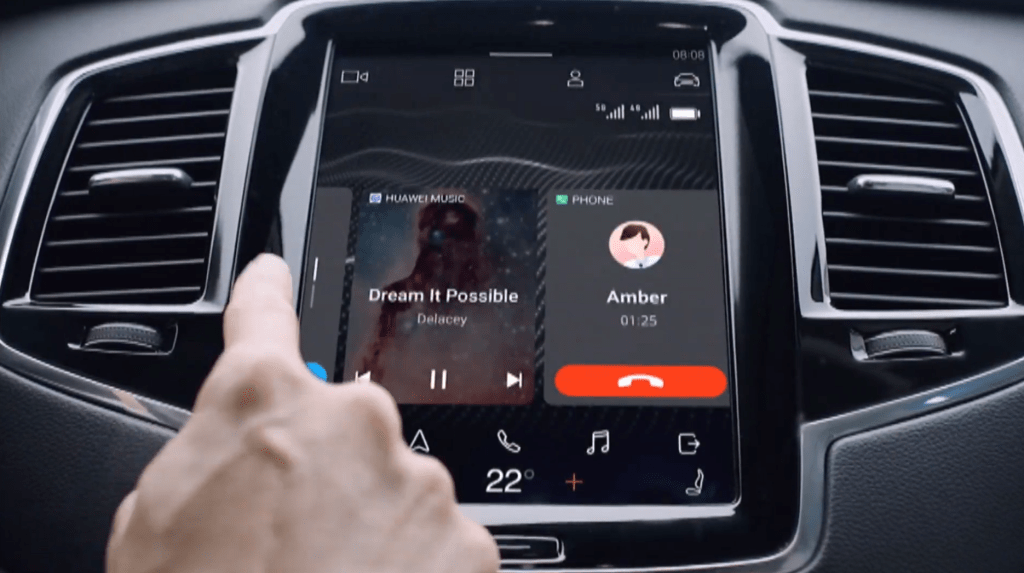 Dengan Huawei Hi Car, fungsi smartphones terintegrasi dengan layar mobil