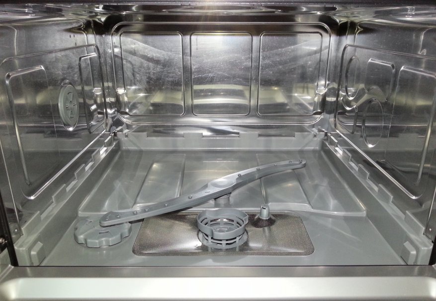 Mesin pencuci piring meja BBK 55-DW012D: pilihan yang terjangkau untuk dapur kecil 19