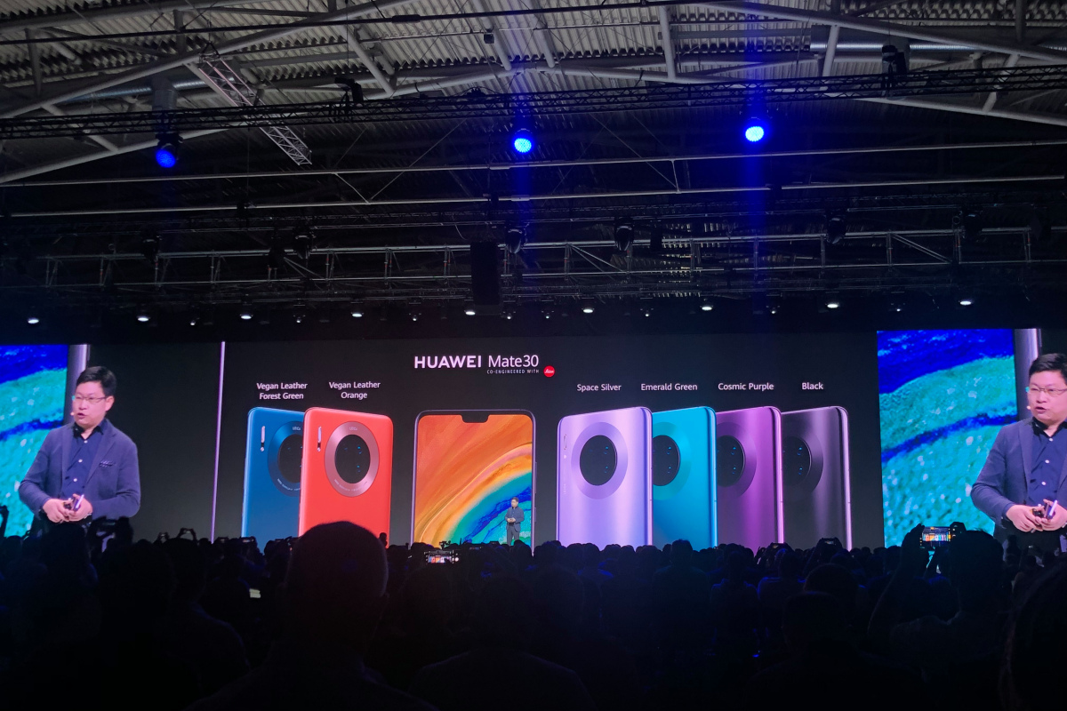 Smartphone Huawei Mate 30 diluncurkan tanpa aplikasi Google dan kamera jendela yang aneh