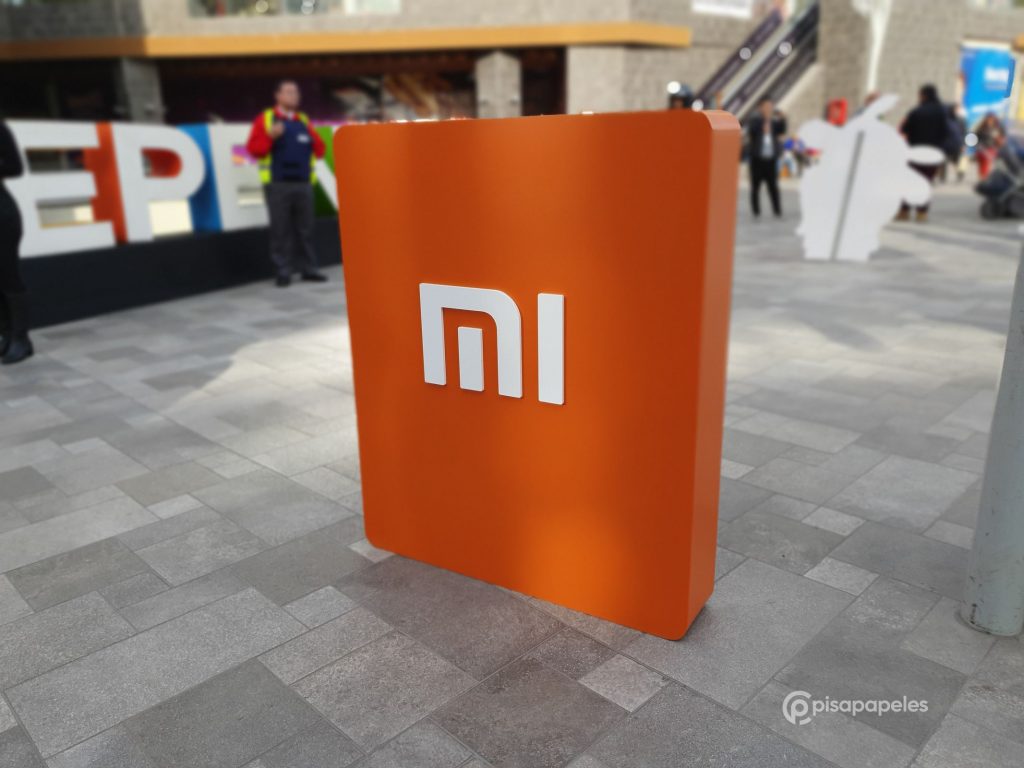 Dengan bantuan lebih dari seribu orang, Xiaomi Mi Store kedua dibuka di Chili