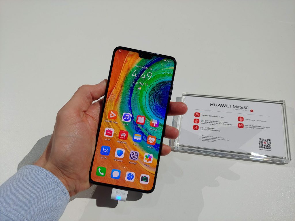 Hands on: Huawei Mate 30