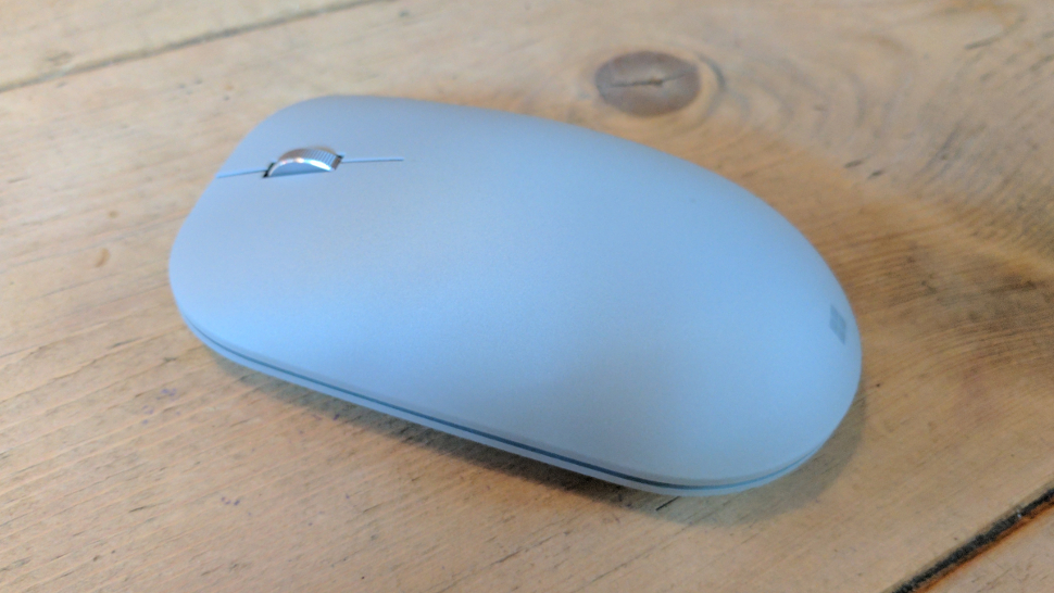 Microsoft dapat mengungkapkan Surface Mouse and Keyboard baru di acara Oktober