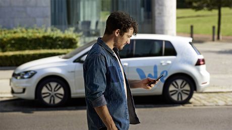 Mobil, aplikasi, dan konektivitas: Volkswagen memperkenalkan platform selulernya
