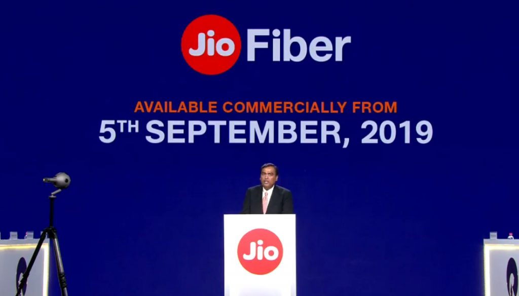 Paket JioFiber terungkap - paket 100 Mbps pada Rs. 699 dengan panggilan suara gratis di seluruh India, panggilan video TV, Permainan, dan lainnya