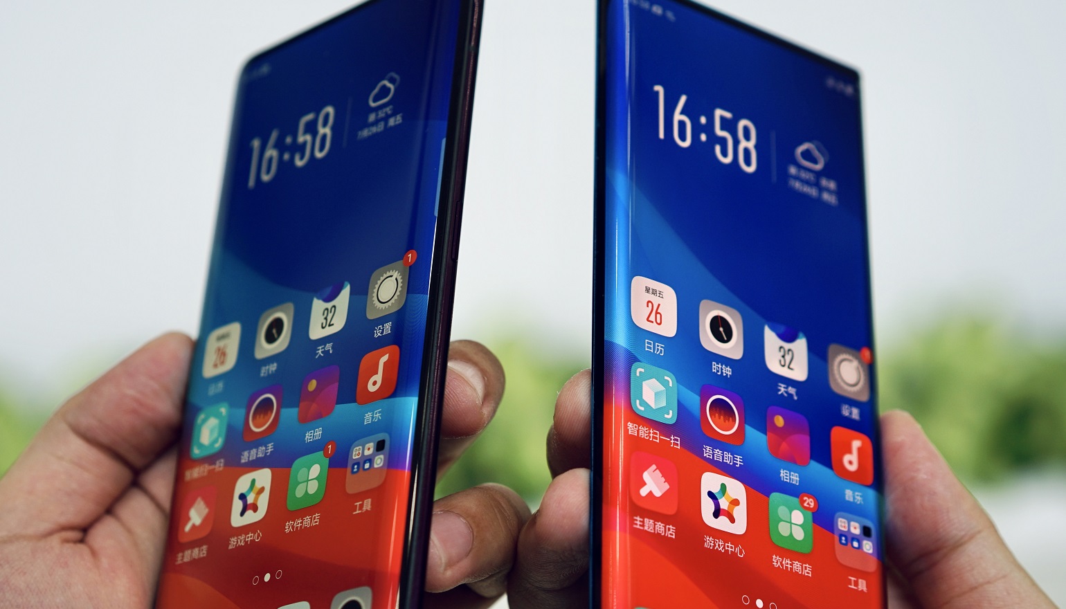 Xiaomi Mi Mix 4 akan menampilkan tampilan jenis air terjun spektakuler pada 90Hz menurut rumor terbaru