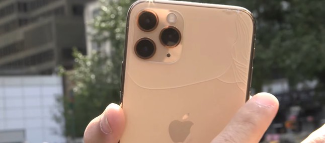 iPhone 11 Pro: 'Kính cường lực' bị mất trong thử nghiệm thả rơi 2
