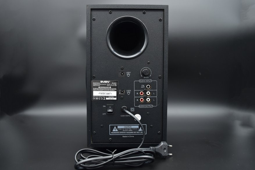 Sven MS-2070: Anda tidak perlu lagi mencari sistem speaker gaming 10