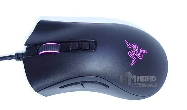 Razer DeathAdder V2, pencahayaan di lilac