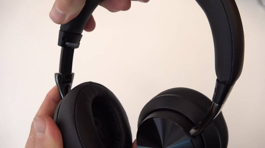Ulasan Mixcder E10: Headphone Over-ear tanpa kompromi dengan ANC