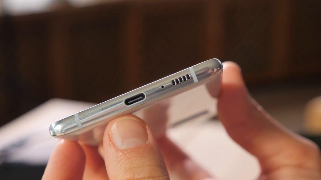Samsung Galaxy Ulasan S10 Lite: Unggulan Sederhana dengan Layar Besar