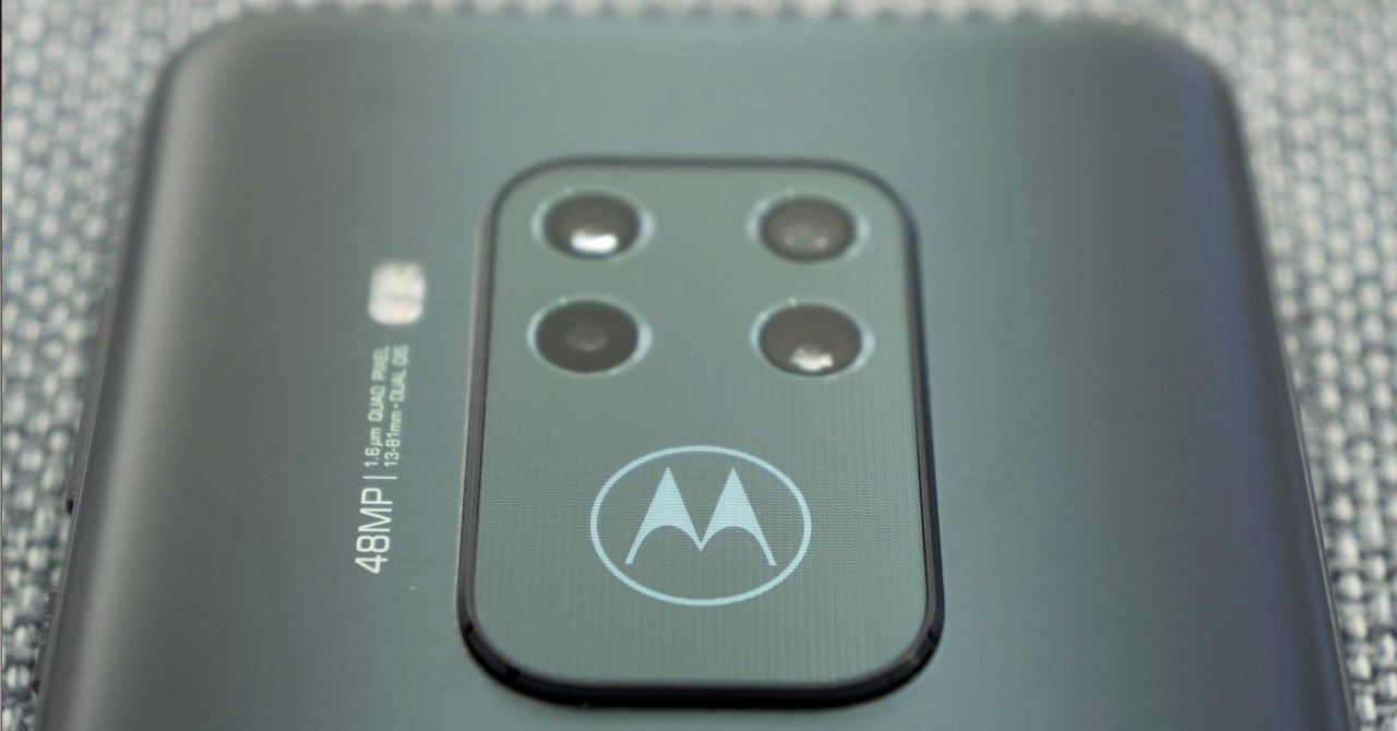 Zoom Motorola One