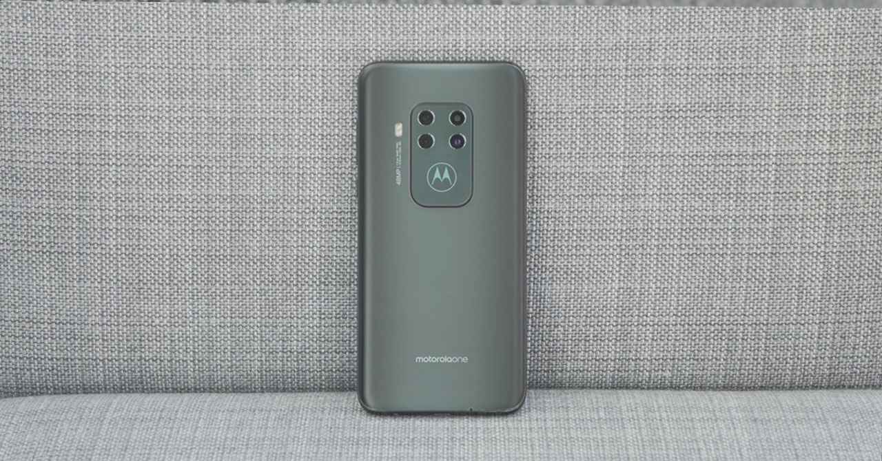 Zoom Motorola One