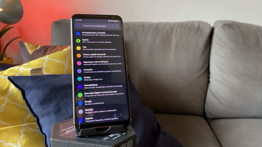 ROG Phone 2 memiliki antarmuka yang sangat dekat dengan Android murni