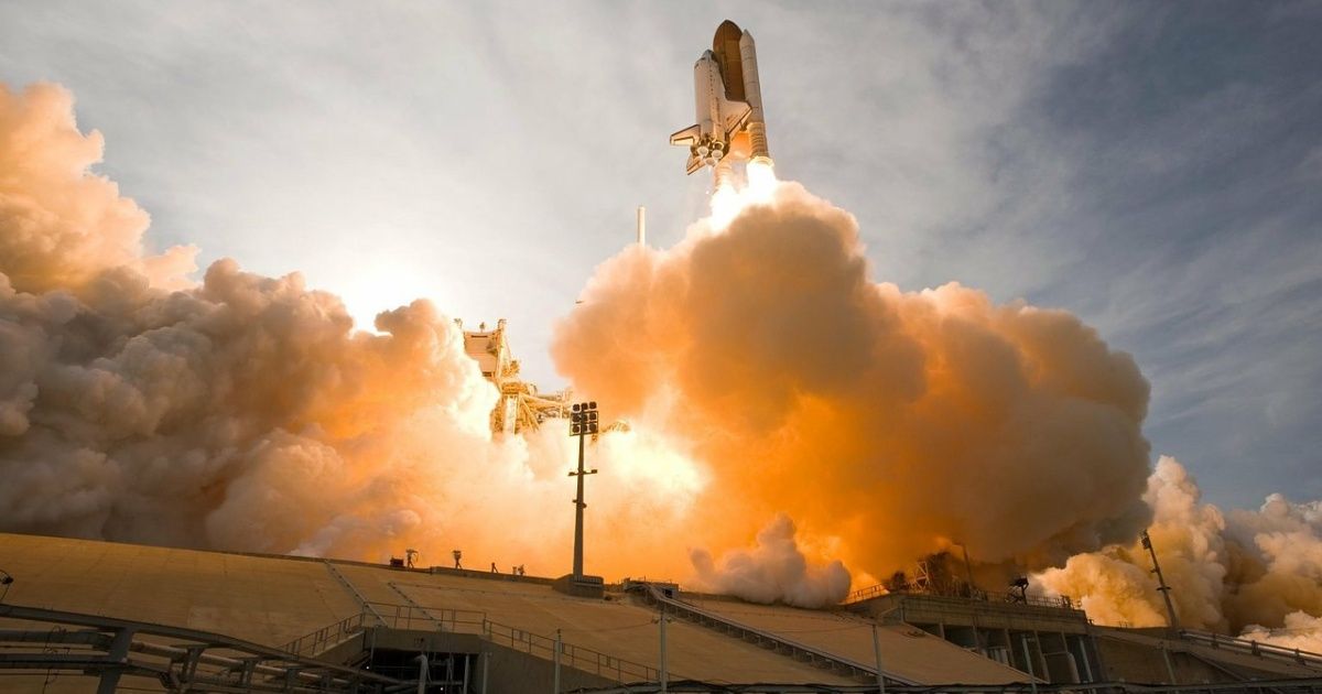 Untuk ketiga kalinya SpaceX membatalkan pengiriman 60 satelit Starlink ke ruang angkasa