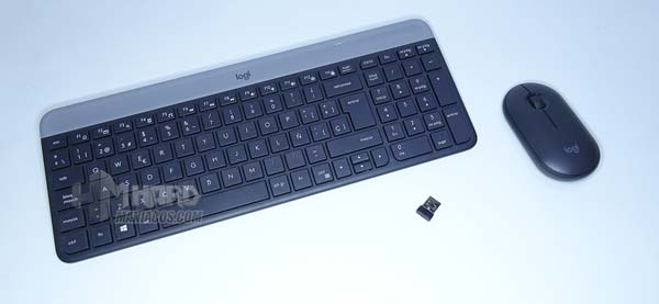 retire el teclado y mouse inalámbricos Logitech MK470