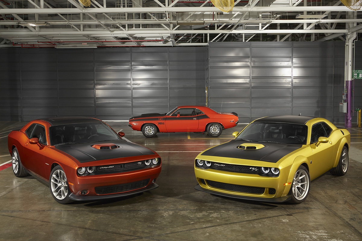 Peringatan Dodge Challenger 2020 ke-50 2020 - Edisi Emas: Bungkam! 2