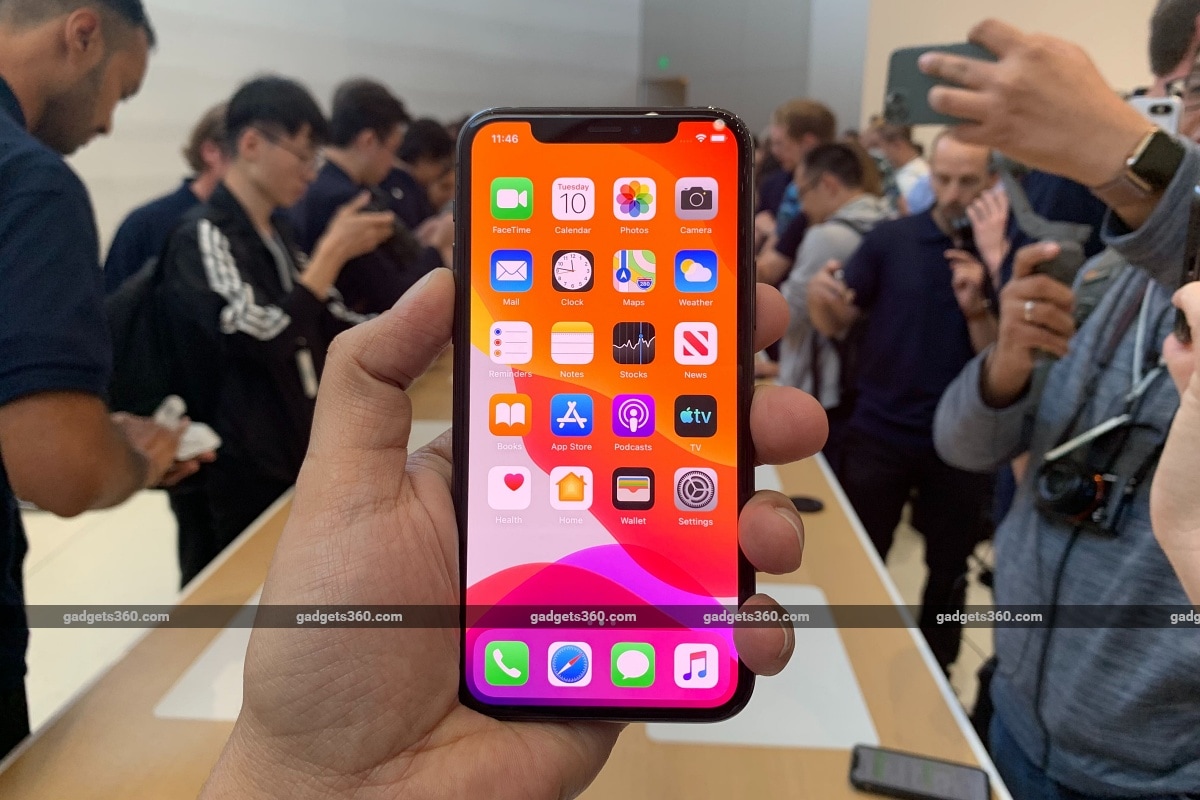 Apple Led Global Smartphone Market in Q4 2019: Canalys, Strategy Analytics