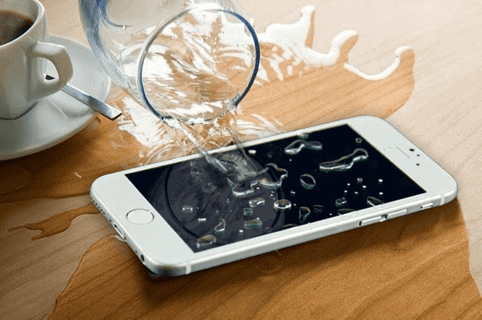 IPhone rusak air ... ya.