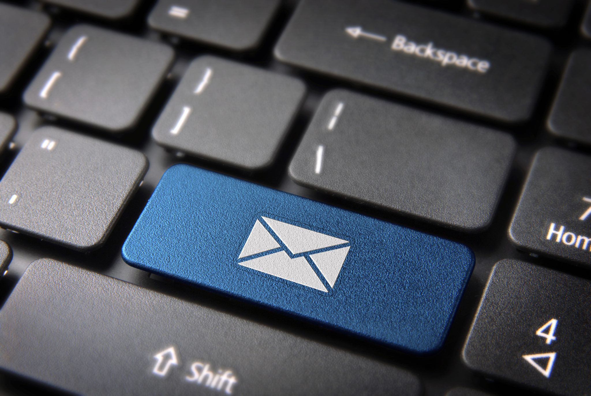 Cara memeriksa apakah email aman dan tidak jatuh untuk penipuan
