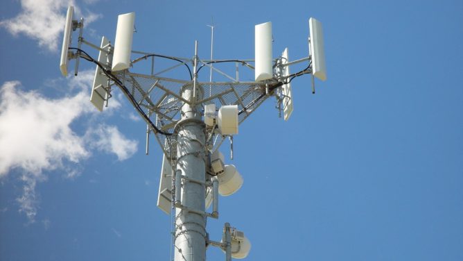 FCC baru saja membuka band 3.5GHz 48 untuk penggunaan 4G dan 5G