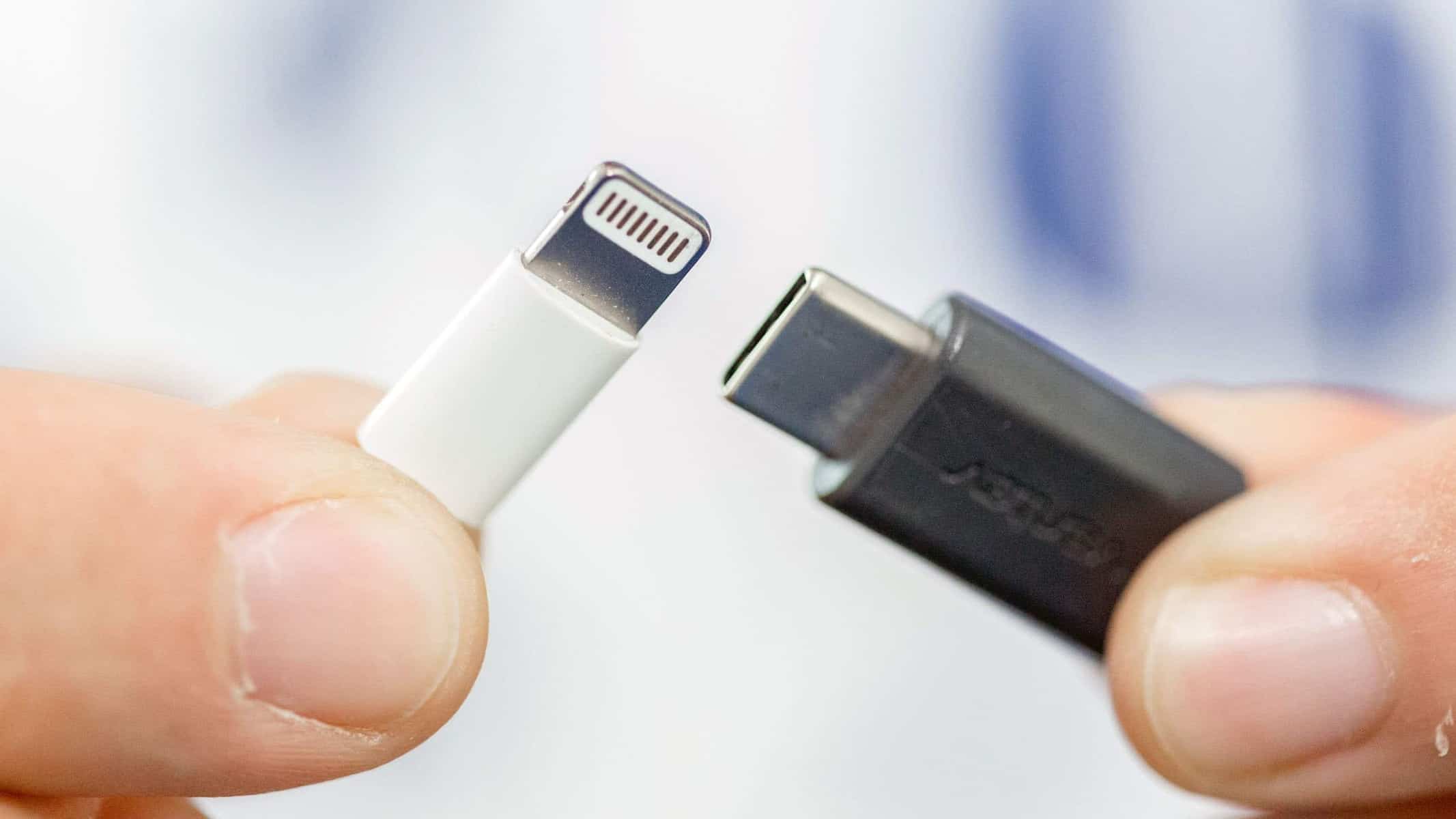 Isi daya iPhone Anda dengan kabel USB? Itu tidak akan terjadi! 1