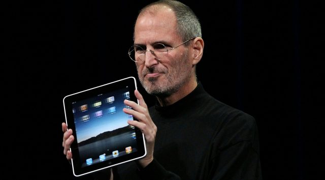 Xin chúc mừng iPad thứ 10: Steven Sinofsky phản ánh về quan điểm của Microsoft 1