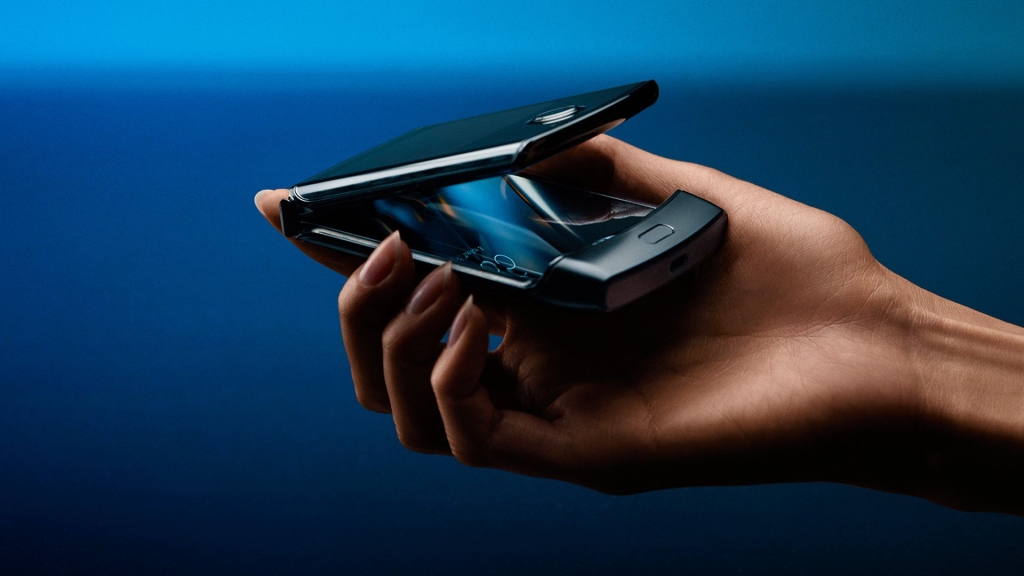 Motorola RAZR kombinira inovaciju i nostalgiju na pametnom telefonu