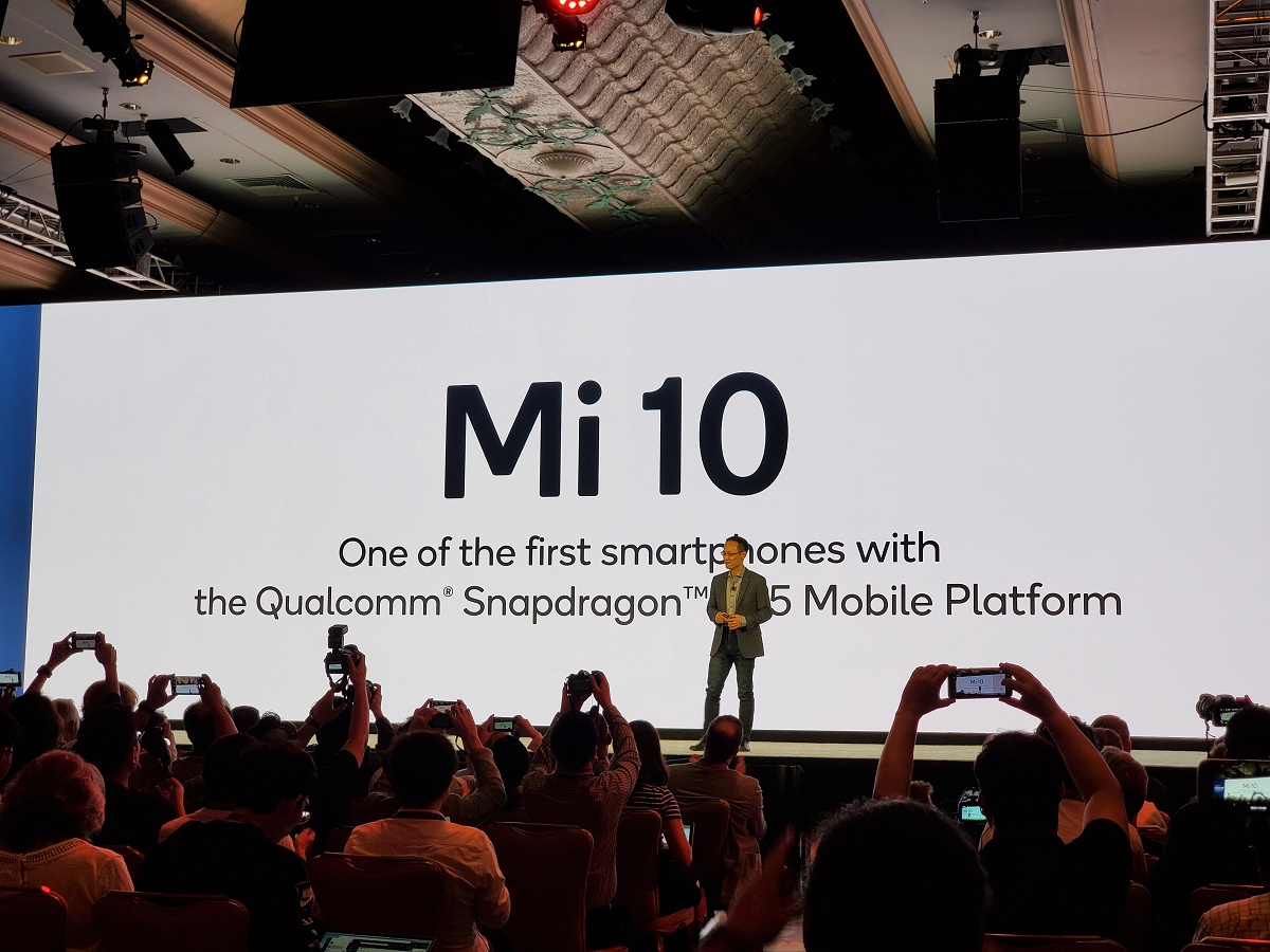 Xiaomi Mi 10 Pro dengan dukungan pengisian 66W terlihat dalam kode MIUI 11