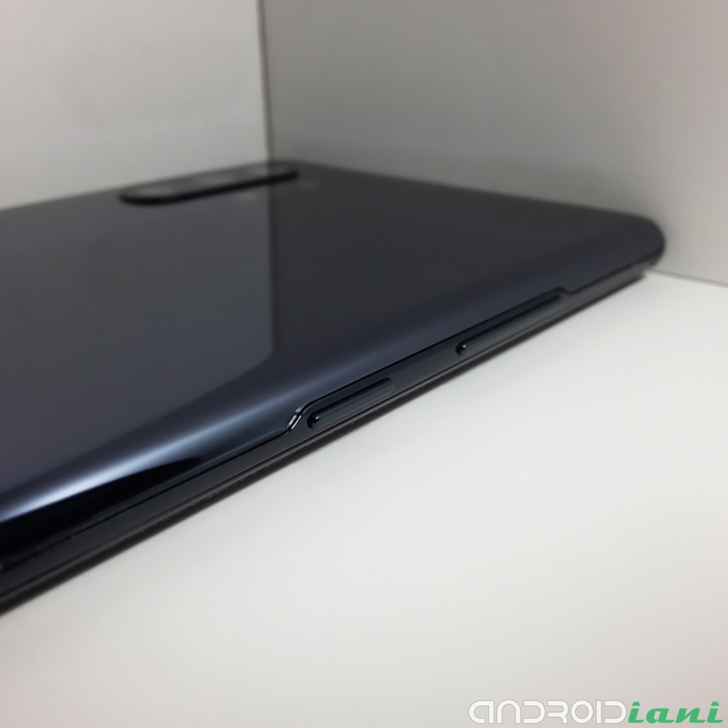 Samsung Galaxy Note 10 Plus: seorang raja, dengan beberapa pengorbanan - ULASAN 10 "width =" 1024 "height =" 1024