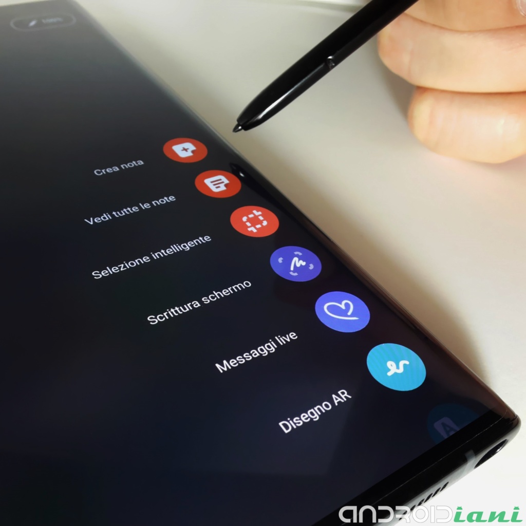 Samsung Galaxy Note        10 Plus: một vị vua, với một số hy sinh - CÁCH MẠNG 18 "width =" 1024 "height =" 1024