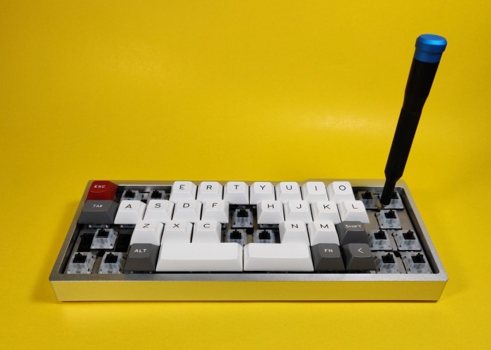 Panduan Keyboard Mekanik Kustom 32