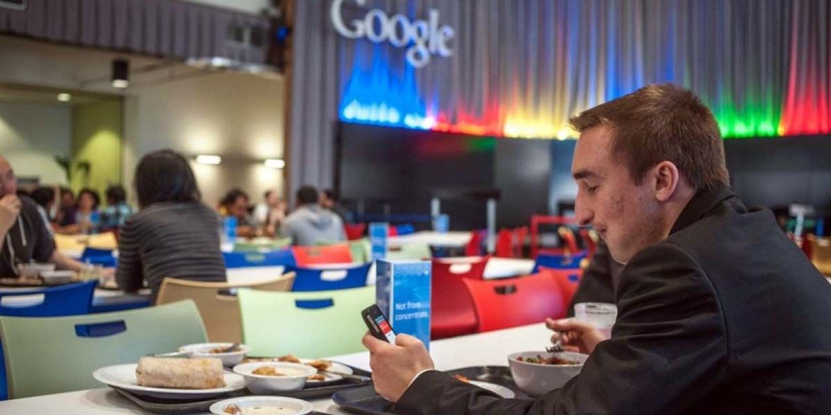 يحفز موظفو Google عادات الأكل الأفضل 