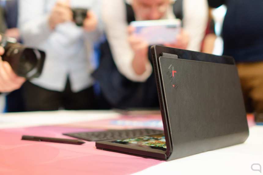 Lenovo ThinkPad X1 Fold gấp