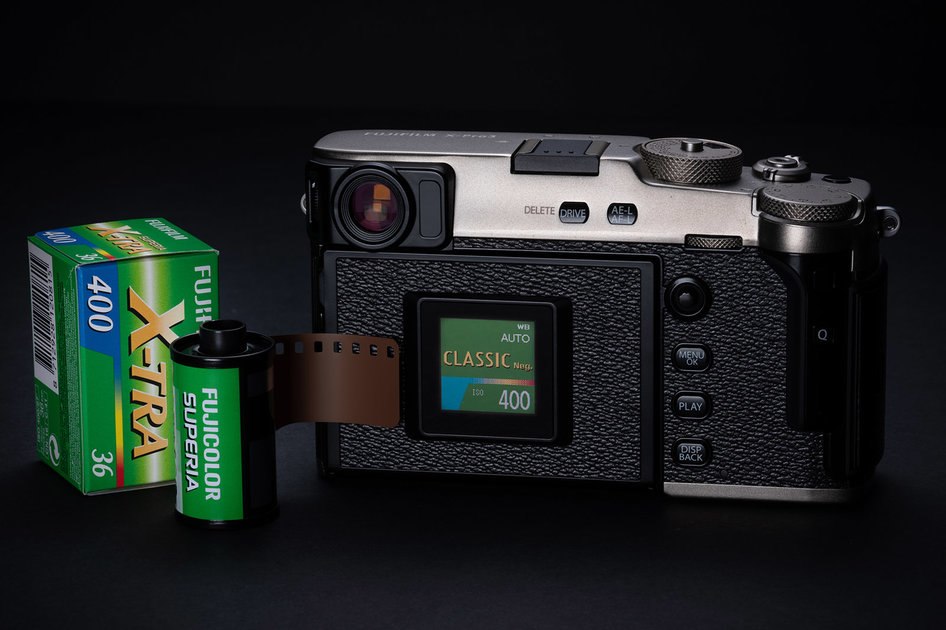 Fujifilm X-Pro 3 dirancang agar terlihat seperti kamera film, menyembunyikan layar LCD belakang