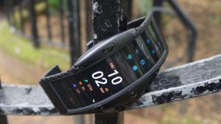 Bagaimana Motorola Razr hampir menjadi jam tangan pintar, tapi malah…